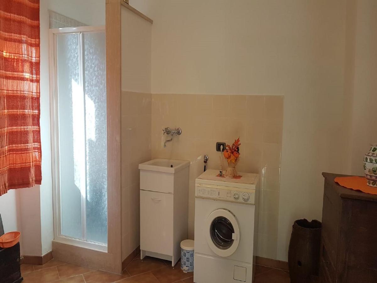 Beautiful Apartment With Exclusive Garden And Terrace Monteverdi Marittimo Eksteriør billede